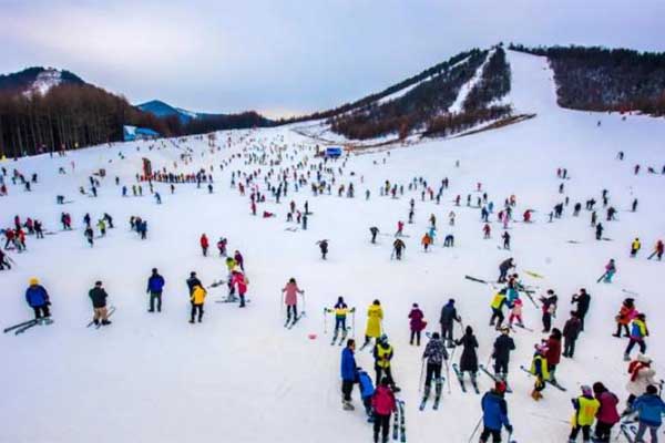 济宁石门山滑雪场旅游攻略-门票价格-景点信息